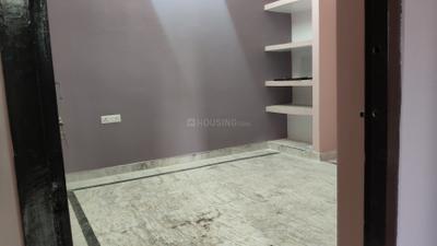 Bedroom Image of 1000 Sq.ft 2 BHK Builder Floor for rent in Vikas Nagar Lucknow for Rs. 16000