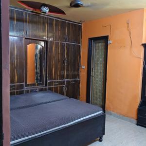 Bedroom Image of 800 Sq.ft 2 BHK Builder Floor for rent in New Ashok Nagar New Delhi for Rs. 22000