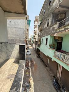 Balcony Image of 990 Sq.ft 3 BHK Builder Floor for sale in Govindpuram Ghaziabad for Rs. 4175000