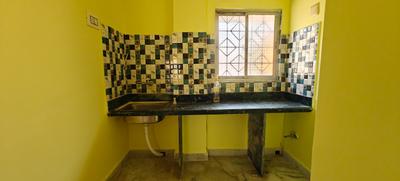 Kitchen Image of 850 Sq.ft 2 BHK Apartment / Flat for sale in Purba Barisha Kolkata for Rs. 4000000
