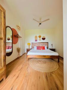 Bedroom Image of 996 Sq.ft 2 BHK Apartment / Flat for sale in Candolim Goa for Rs. 22000000