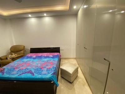Bedroom Image of 2250 Sq.ft 3 BHK Builder Floor for sale in South Extension II New Delhi for Rs. 71000000