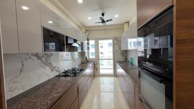 Kitchen Image of 2350 Sq.ft 3 BHK Builder Floor for rent in South City Luxury Floors, Sector 50 Gurgaon for Rs. 90000