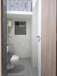 Evershine Amavi 303 Phase 2 Common Bathroom 4