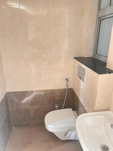 Bathroom Image of 790 Sq.ft 2 BHK Apartment / Flat for rent in Mahindra Happinest Tathawade, Tathawade Pune for Rs. 24500
