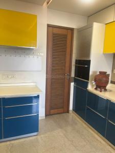 Kitchen Image of 2500 Sq.ft 3 BHK Apartment / Flat for rent in Ellisbridge Ahmedabad for Rs. 75000