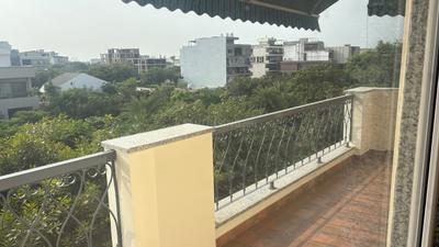 Balcony Image of 4400 Sq.ft 4 BHK Builder Floor for rent in DLF Alameda, Sector 73 Gurgaon for Rs. 135000