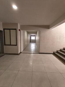 Image of 1060 Sq.ft 2 BHK Apartment / Flat for rent in Zaveri Palash Homes, Sarkhej, Ahmedabad for Rs. 20000