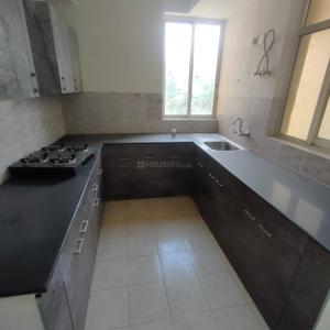 Kitchen Image of 2250 Sq.ft 4.5 BHK Apartment / Flat for sale in Sare Crescent Green Parc, Sector 92 Gurgaon for Rs. 19500000