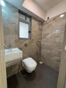 Bathroom Image of 436 Sq.ft 1 BHK Apartment / Flat for sale in Siddha Sky, Sion Mumbai for Rs. 13200000