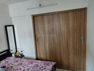Bedroom Image of 700 Sq.ft 2 BHK Apartment / Flat for sale in Runwal Eirene, Thane West Thane for Rs. 10800000
