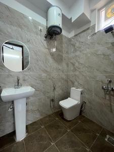Bathroom Image of 4600 Sq.ft 8 BHK Duplex for sale in Pondha Dehradun for Rs. 19000000