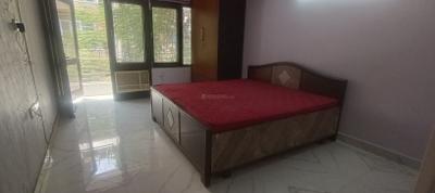 Bedroom Image of 1400 Sq.ft 2 BHK Builder Floor for rent in Green Park New Delhi for Rs. 50000