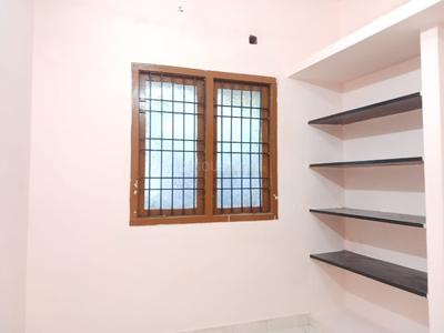 Bedroom Image of 600 Sq.ft 1 BHK Builder Floor for rent in Keelkattalai Chennai for Rs. 10000