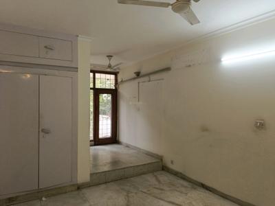 Bedroom Image of 2500 Sq.ft 4 BHK Apartment / Flat for rent in Vasant Kunj New Delhi for Rs. 125000