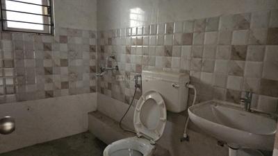 Bathroom Image of 1350 Sq.ft 3 BHK Apartment / Flat for sale in New Town Kolkata for Rs. 8000000