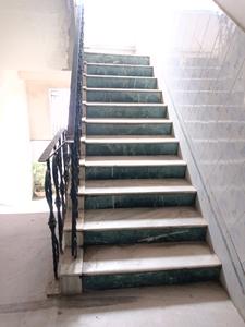 Staircase Image of 864 Sq.ft 2 BHK Apartment / Flat for sale in Kadam Tala Howrah for Rs. 3000000
