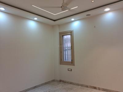 Bedroom Image of 1800 Sq.ft 3 BHK Builder Floor for sale in Paschim Vihar New Delhi for Rs. 47500000