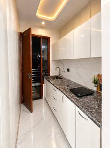 Kitchen Image of 758 Sq.ft 1 BHK Apartment / Flat for rent in Indraprasth Gulmohar, Vastrapur Ahmedabad for Rs. 15000