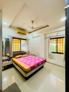 Bedroom Image of 1725 Sq.ft 3 BHK Apartment / Flat for sale in Sunpharma Road Vadodara for Rs. 5500000
