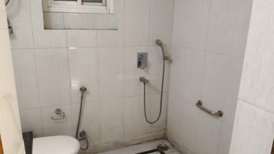 Image of 1800 Sq.ft 3 BHK Apartment / Flat for rent in Aastha Kunj Apartments, Sector 3 Dwarka, New Delhi for Rs. 45000