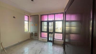 Bedroom Image of 1800 Sq.ft 4 BHK Apartment / Flat for rent in Surya Nagar Ghaziabad for Rs. 35000