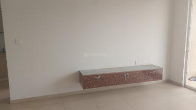 Living Room Image of 700 Sq.ft 1 BHK Apartment / Flat for rent in Bhartiya Nikoo Homes Phase 2, Thanisandra Bengaluru for Rs. 32000