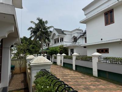 Image of 2300 Sq.ft 4 BHK Villa for sale in Cheranalloor, Kochi for Rs. 12500000