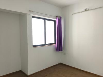 Bedroom Image of 1000 Sq.ft 3 BHK Apartment / Flat for rent in Lodha Palava Estela H I J, Palava Phase 2 Thane for Rs. 16000