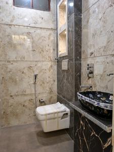 Common Bathroom Image of 810 Sq.ft 3 BHK Apartment / Flat for sale in Hans Builders Floor, Dwarka Mor New Delhi for Rs. 5100000
