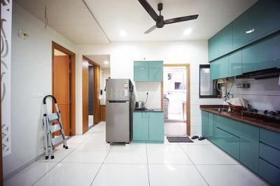 Kitchen Image of 1530 Sq.ft 2 BHK Apartment / Flat for sale in Nana Chiloda Ahmedabad for Rs. 8000000