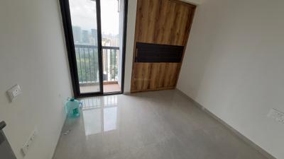 Bedroom Image of 958 Sq.ft 2 BHK Apartment / Flat for rent in DSS Mahavir Spring Tulip Phase 1, Thane West Thane for Rs. 47500