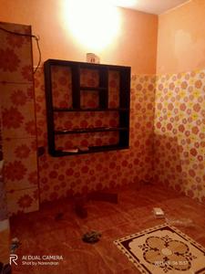 Living Room Image of 400 Sq.ft 1 BHK Builder Floor for rent in Kodungaiyur East Chennai for Rs. 6000