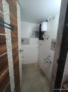 Bathroom Image of 560 Sq.ft 1 BHK Apartment / Flat for sale in Sargam Residency, Naigaon East Naigaon for Rs. 4500000