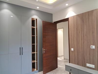 Bedroom Image of 1800 Sq.ft 3 BHK Builder Floor for sale in Paschim Vihar New Delhi for Rs. 35000000