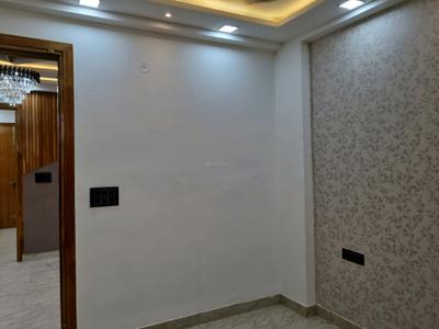 Bedroom Image of 900 Sq.ft 3 BHK Apartment / Flat for sale in Goyal Metro Floors by Goyal Builders, Sector 16B Dwarka New Delhi for Rs. 11000000