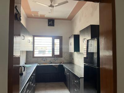 Kitchen Image of 1000 Sq.ft 1 BHK Builder Floor for rent in Sector 15 Panchkula for Rs. 17000