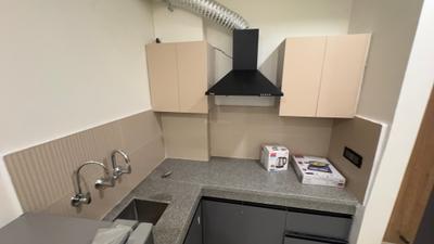 Kitchen Image of 620 Sq.ft 1 RK Independent House for rent in DLF Phase 3 Gurgaon for Rs. 17700