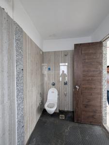 Bathroom Image of 760 Sq.ft 1 BHK Apartment / Flat for rent in Parth Lakeview, Dighe Thane for Rs. 35000