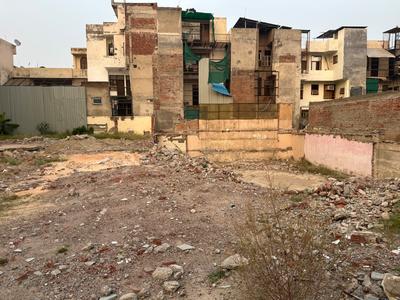 Image of 900 Sq.ft Residential Plot / Land for sale in Sector 50, Noida for Rs. 300000000
