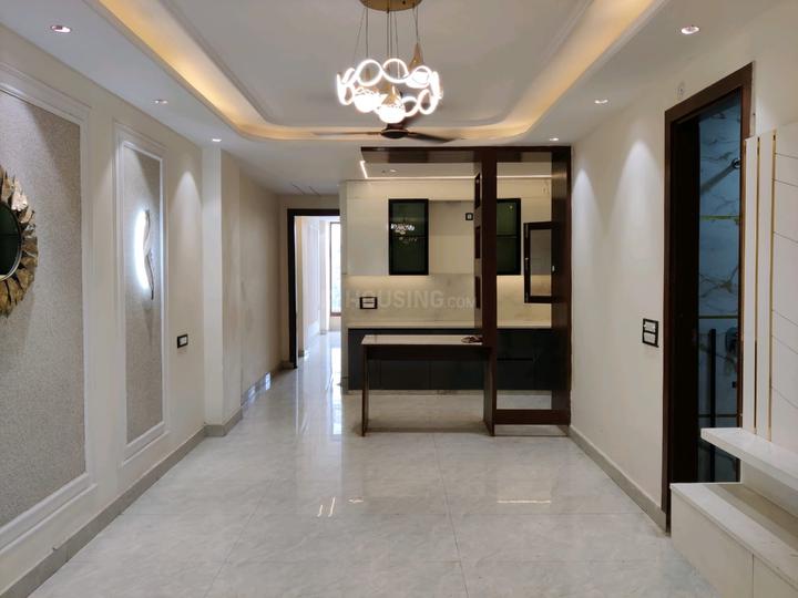 Sector 81 Main Image 1