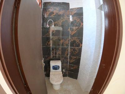 Bedroom Image of 600 Sq.ft 2 BHK Apartment / Flat for sale in Chirag Dilli New Delhi for Rs. 4600000