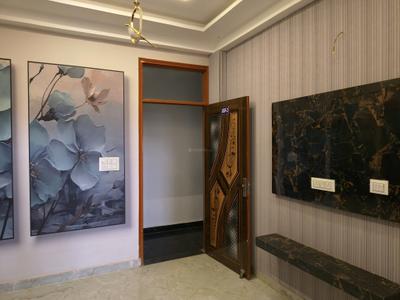 Living Room Image of 750 Sq.ft 2 BHK Builder Floor for sale in DLF Ankur Vihar Ghaziabad for Rs. 2432000