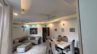 Living Room Image of 800 Sq.ft 2 BHK Apartment / Flat for sale in DLF Princeton Estate, Sector 53 Gurgaon for Rs. 24000000