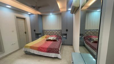 Bedroom Image of 1620 Sq.ft 3 BHK Builder Floor for sale in Anand Vihar New Delhi for Rs. 31500000