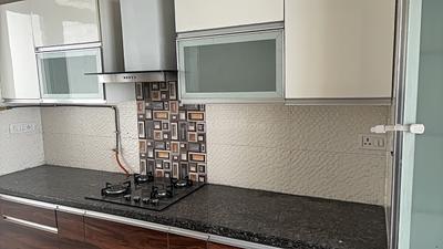 Kitchen Image of 2719 Sq.ft 3 BHK Apartment / Flat for sale in Central Park Resorts, Sector 48 Gurgaon for Rs. 72500000