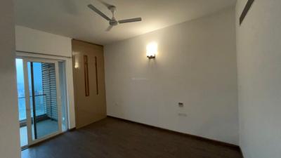 Bedroom Image of 1380 Sq.ft 2 BHK Apartment / Flat for rent in Supertech Supernova, Sector 94 Noida for Rs. 50000
