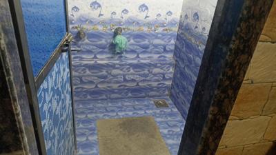 Bathroom Image of 520 Sq.ft 1 BHK Apartment / Flat for rent in Kasarvadavali Thane for Rs. 20000