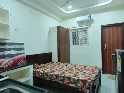 Bedroom Image of 250 Sq.ft 1 RK Apartment / Flat for rent in Kondapur Hyderabad for Rs. 17000
