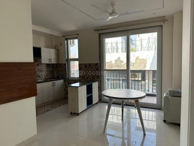 Kitchen Image of 1800 Sq.ft 2 BHK Builder Floor for rent in Sector 57 Gurgaon for Rs. 60000